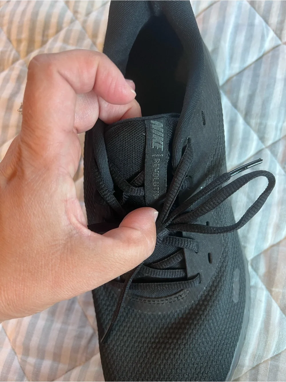 Nike Revolution 5 Black Running Shoe Size 9.5